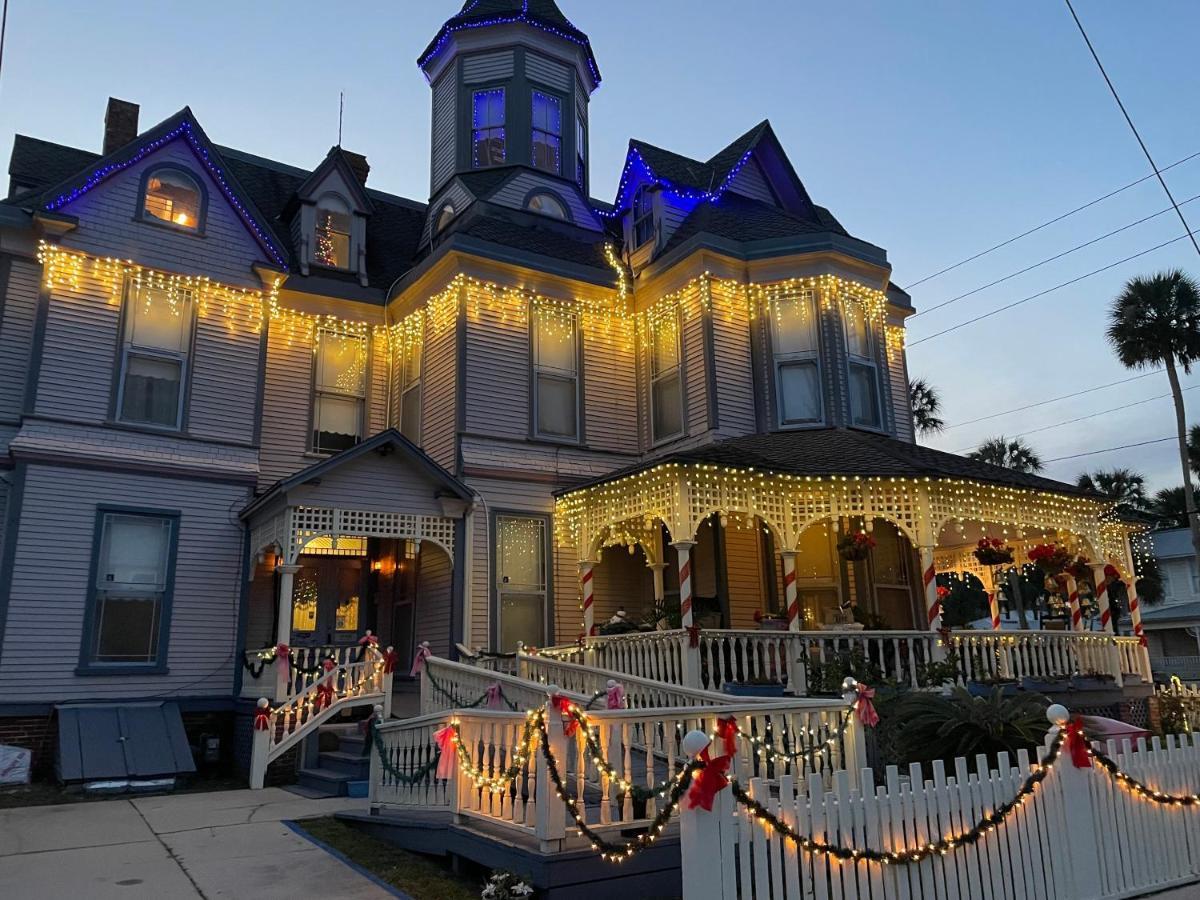 Grand Gables Inn パラトカ エクステリア 写真
