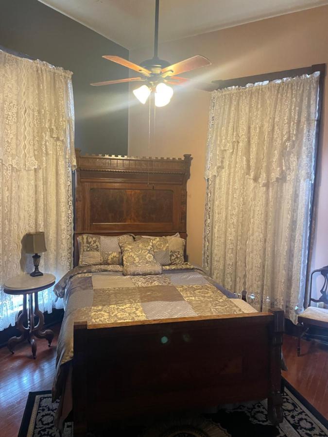 Grand Gables Inn パラトカ エクステリア 写真