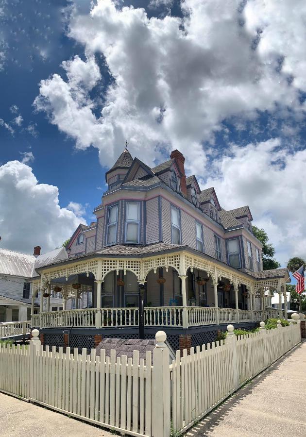 Grand Gables Inn パラトカ エクステリア 写真