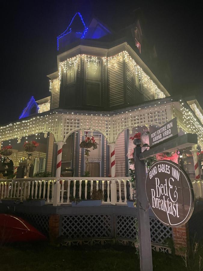 Grand Gables Inn パラトカ エクステリア 写真