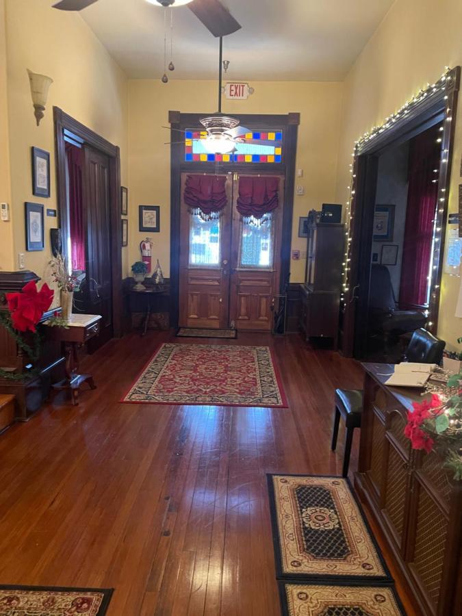 Grand Gables Inn パラトカ エクステリア 写真
