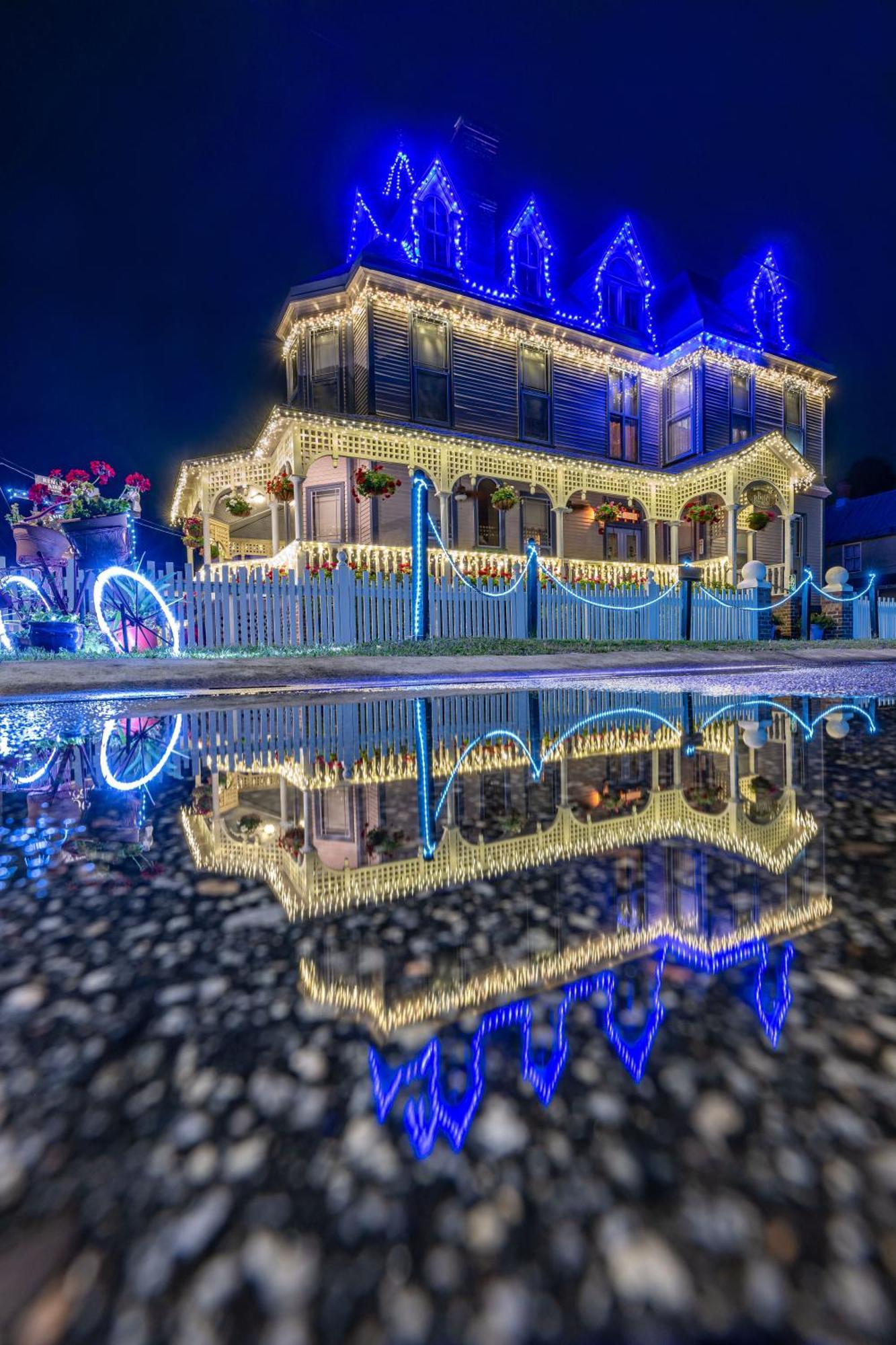 Grand Gables Inn パラトカ エクステリア 写真