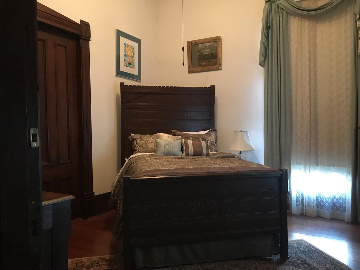 Grand Gables Inn パラトカ エクステリア 写真