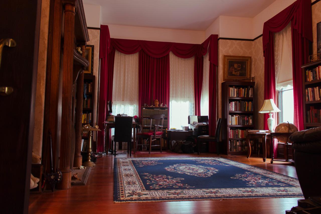 Grand Gables Inn パラトカ エクステリア 写真